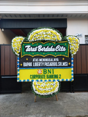 Papan Bunga Duka di Bandar Sakti